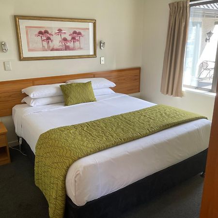 דנידין Allan Court Motel מראה חיצוני תמונה